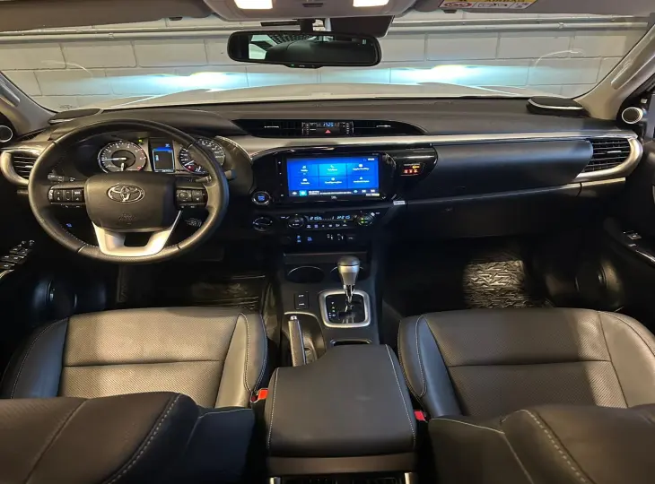 HILUX 2.8 4X4 CD 8V