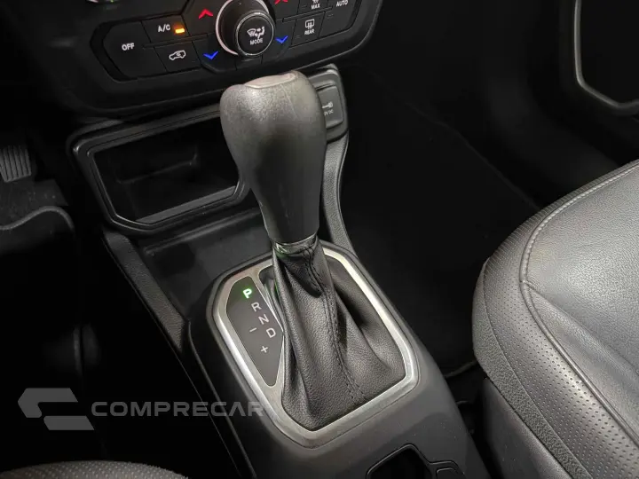 RENEGADE 1.8 16V FLEX LONGITUDE 4P AUTOMÁTICO