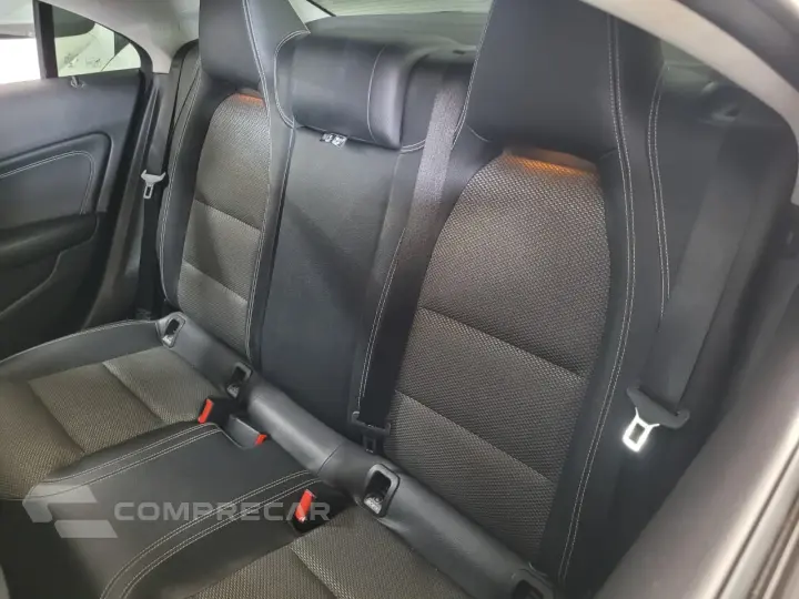 CLA-180 1.6 16V 122cv Aut.