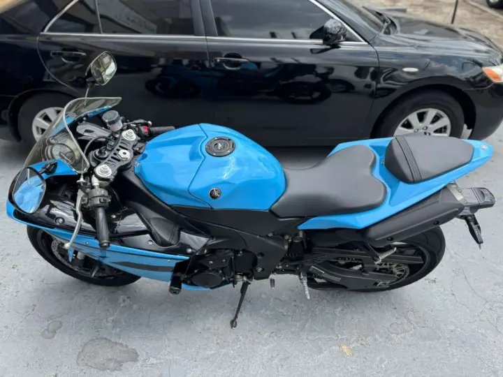 YZF R-1 1000