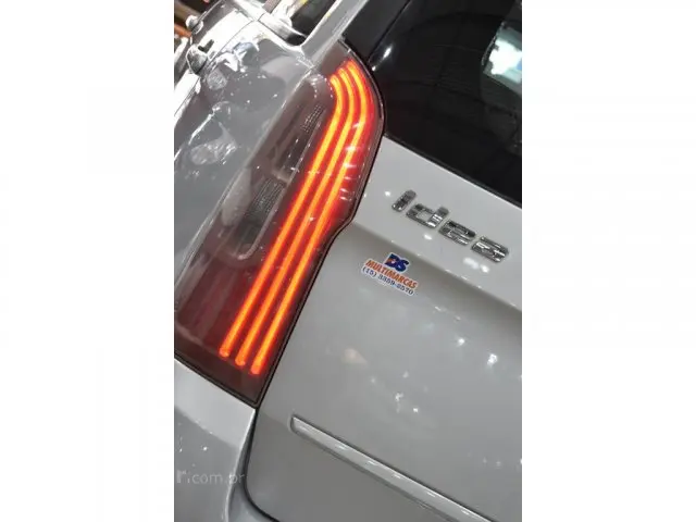 IDEA - 1.4 MPI ATTRACTIVE 8V 4P MANUAL