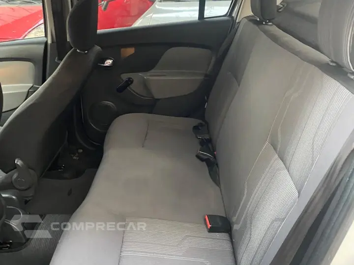 Logan 1.6 Expression 8V Flex 4P Manual