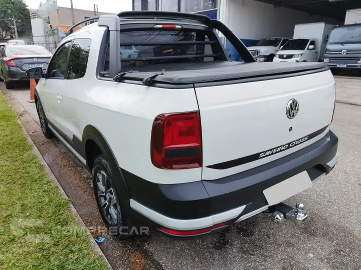 SAVEIRO 1.6 Cross CD 16V