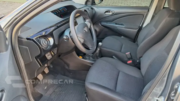 Etios Hatch 1.3 16V 4P FLEX X