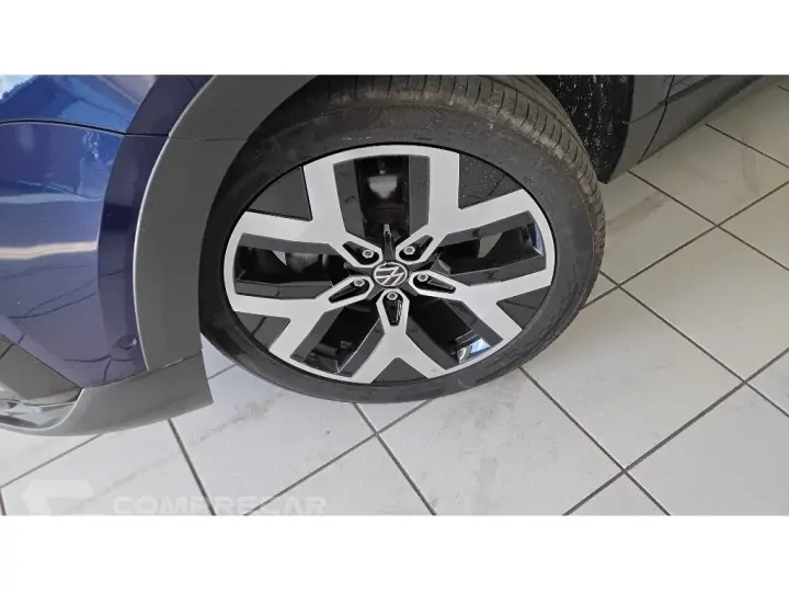 TAOS 1.4 250 TSI TOTAL FLEX HIGHLINE AUTOMÁTICO