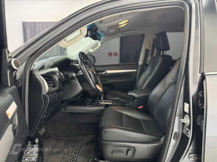 HILUX 2.8 D-4d Turbo CD SRX 4X4