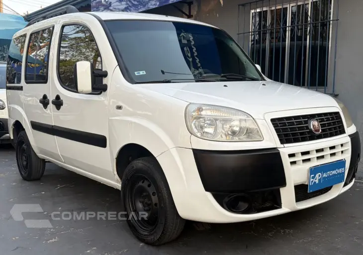 Doblo 1.8 16V 4P FLEX ESSENCE 7 LUGARES