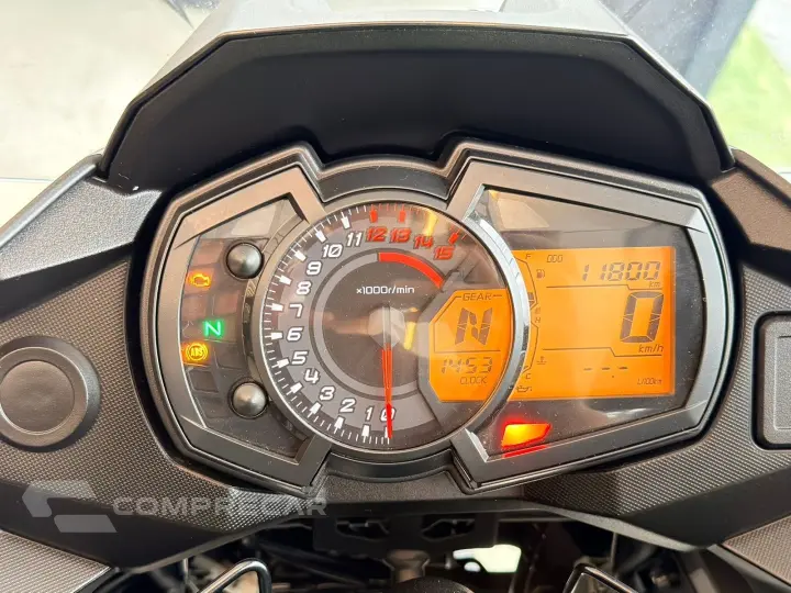 VERSYS-X 300