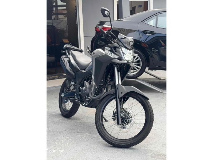 XRE 300 SAHARA