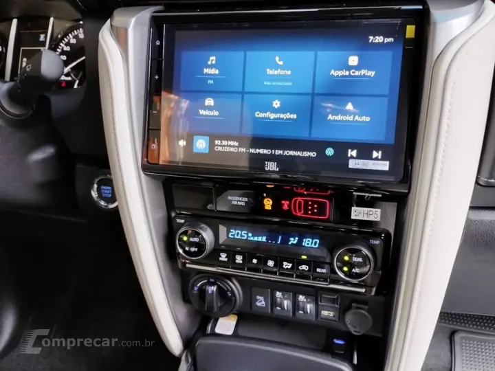 HILUX SW4 2.8 D-4D TURBO DIESEL DIAMOND 7L 4X4 AUTOMÁTICO