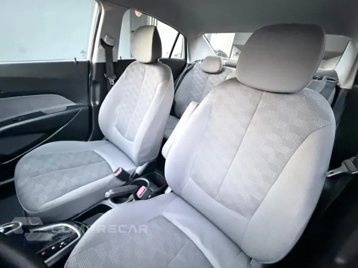 HB20S 1.6 COMFORT PLUS 16V FLEX 4P AUTOMÁTICO