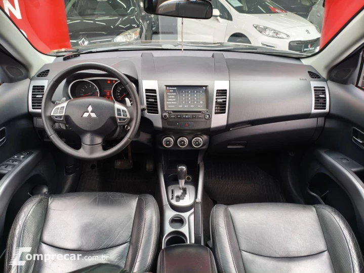 OUTLANDER 2.0 16V 160cv Aut.
