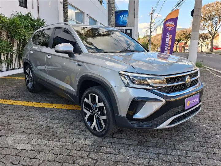 TAOS 1.4 250 TSI TOTAL FLEX HIGHLINE AUTOMÁTICO