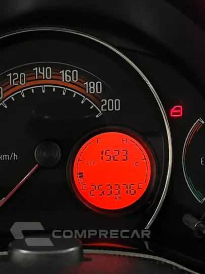 UNO 1.0 EVO Vivace 8V