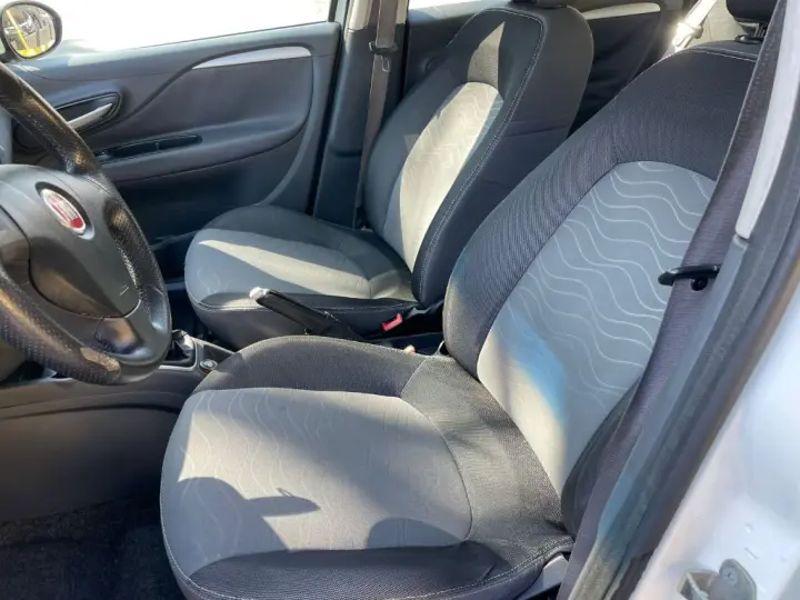 Punto ESSENCE 1.6 Flex 16V 5p