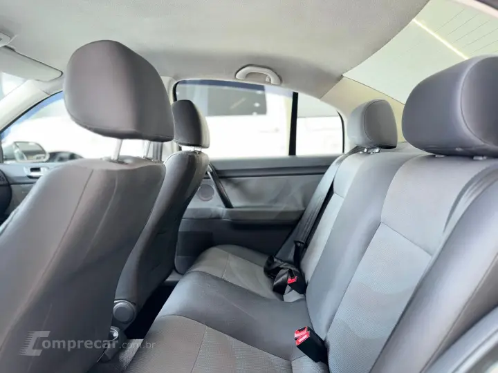POLO SEDAN 1.6 MI 8V