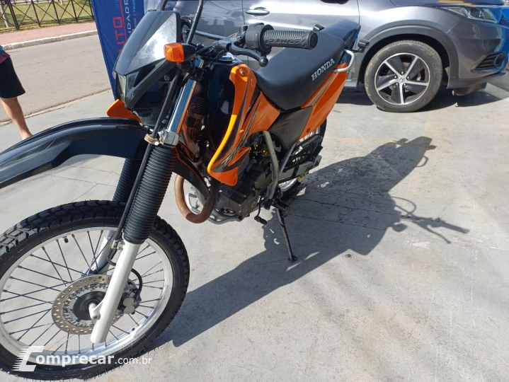 XR Tornado 250 Modelo sem Versão