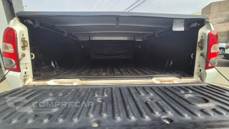 L200 TRITON 2.4 16V Turbo Sport GL CD 4X4