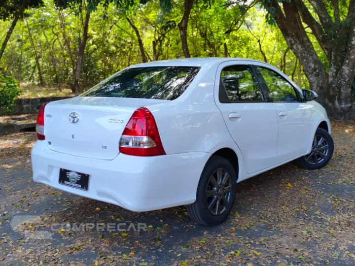 ETIOS 1.5 X PLUS SEDAN 16V FLEX 4P AUTOMÁTICO