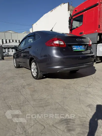FIESTA 1.6 SE Sedan 16V