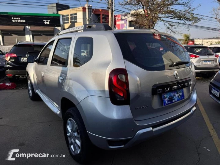 DUSTER 20 D 4X2A