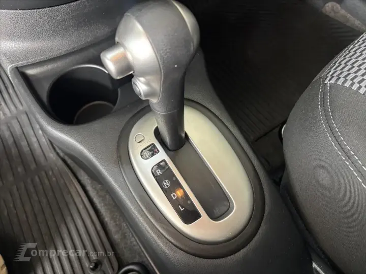 VERSA 1.6 16V FLEXSTART SL 4P XTRONIC