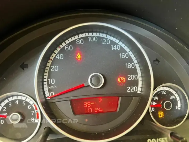 UP! CROSS 1.0 TSI TOTAL FLEX MEC. 4P