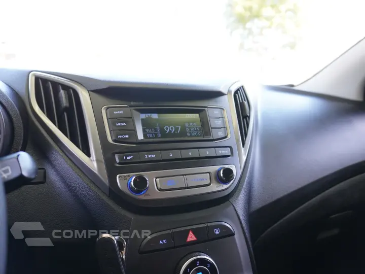HB20 1.0 COMFORT PLUS 12V FLEX 4P MANUAL