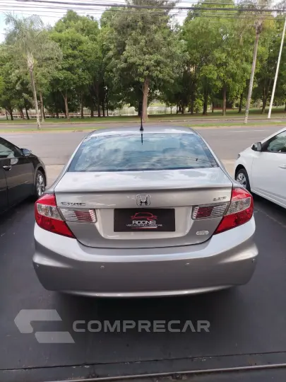 Civic Sedan LXS 1.8/1.8 Flex 16V Aut. 4p