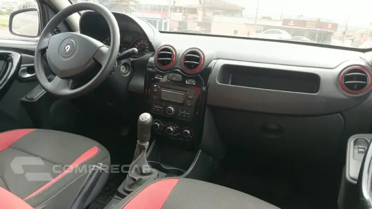 SANDERO