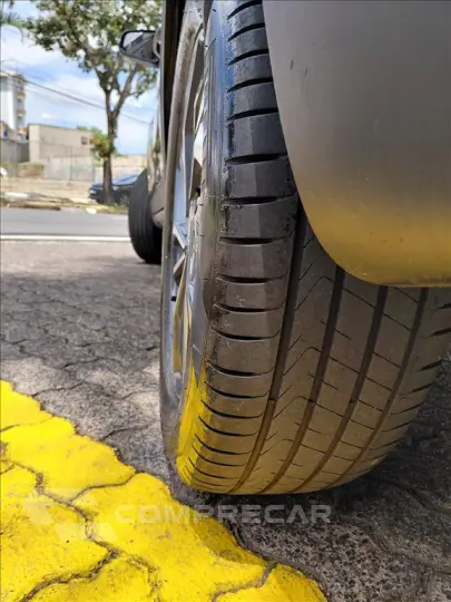 CRETA 1.0 TGDI FLEX LIMITED AUTOMÁTICO