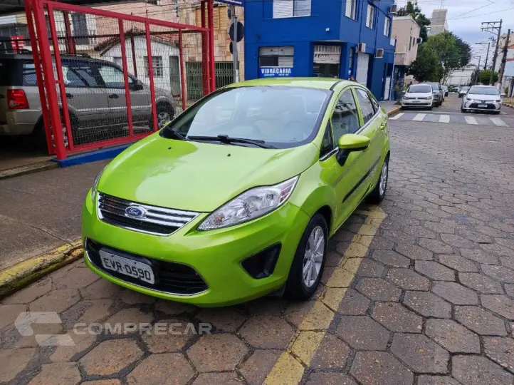 Fiesta Sedan SE 1.6 16V Flex 4p