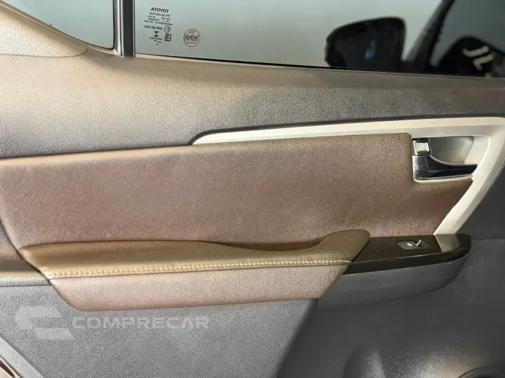 HILUX SW4 2.8 SRX 4X4 7 LUGARES 16V TURBO INTERCOOLER DIESEL