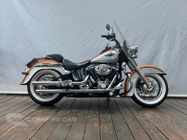 HARLEY-DAVIDSON SOFTAIL DELUXE