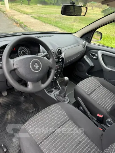 Sandero 1.6 Expression