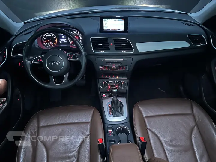 Q3 1.4 TFSI FLEX PRESTIGE PLUS S TRONIC