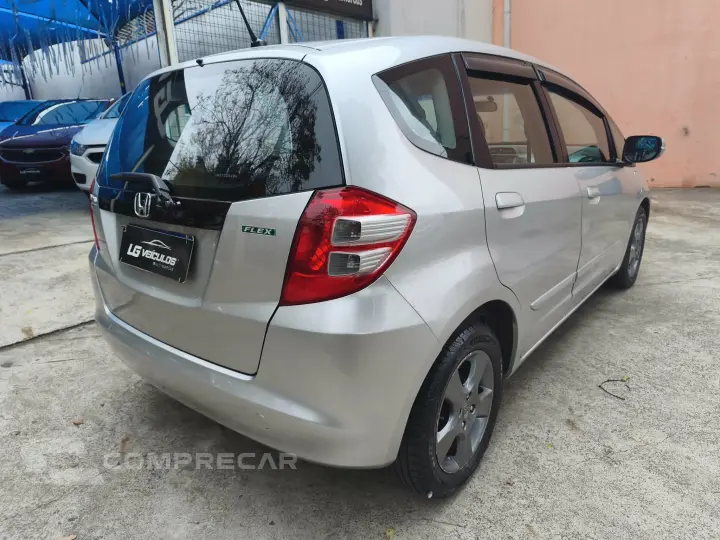 FIT 1.4 LX 16V