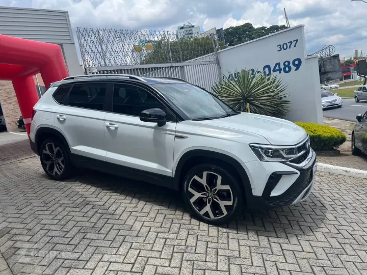 TAOS Highline 1.4 250 TSI Flex Aut.