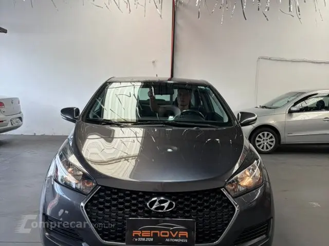 HB20S - 1.6 COMFORT PLUS 16V 4P AUTOMÁTICO