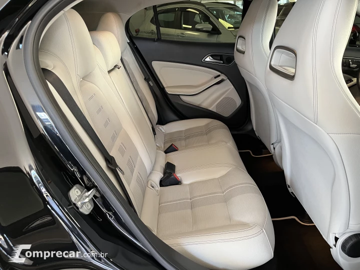 GLA 200 1.6 CGI Advance 7g-dct