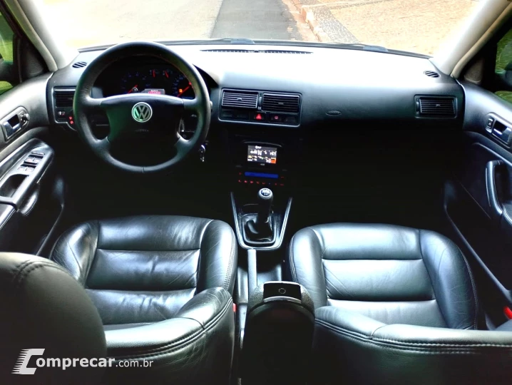 GOLF 2.0 MI 8V