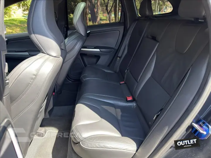 XC60 2.0 T5 R DESIGN TURBO GASOLINA 4P AUTOMÁTICO