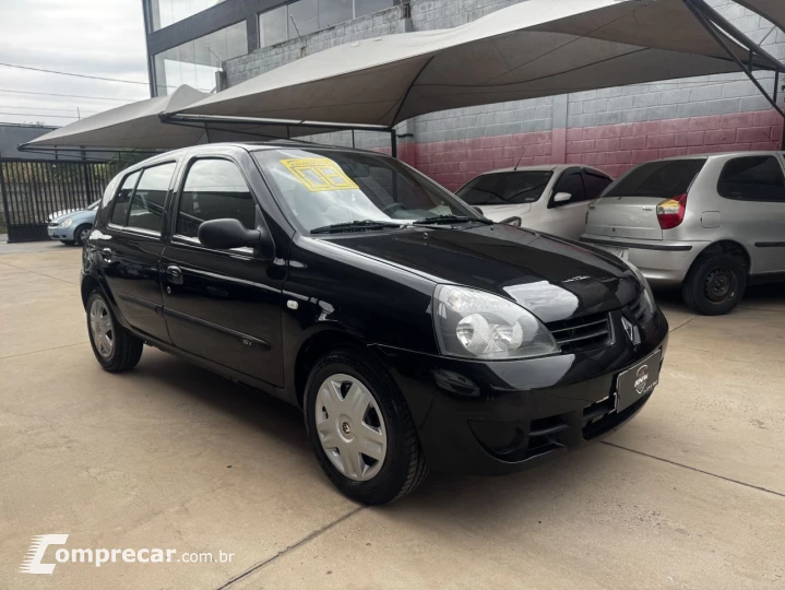 Clio Hatch 1.0 16V 4P FLEX AUTHENTIQUE