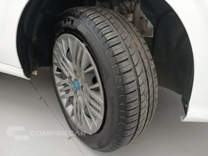 CRONOS 1.3 FIREFLY FLEX DRIVE CVT