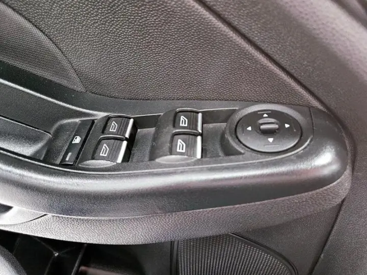 FIESTA HATCH FIESTA SE 1.6 16V FLEX MEC.