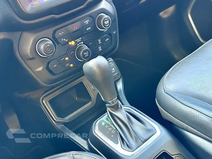 RENEGADE 1.8 16V FLEX LONGITUDE 4P AUTOMÁTICO