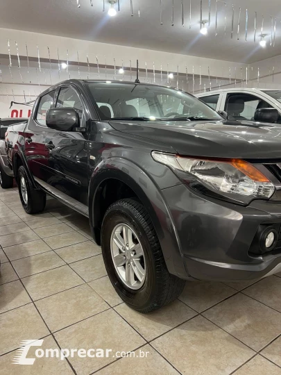 L200 TRITON 2.4 16V Turbo Sport Outdoor GLS CD 4X4