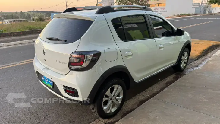 SANDERO 1.6 16V SCE Stepway