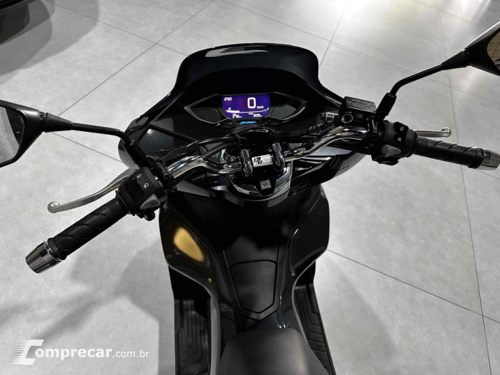 PCX 160