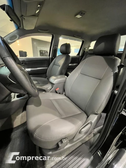 Hilux Caminhonete 2.7 16V 4P SR CABINE DUPLA
